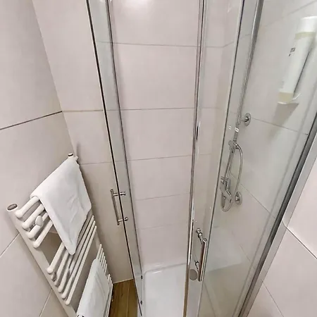 Apartmán Robert Mit Pool Und Sauna *